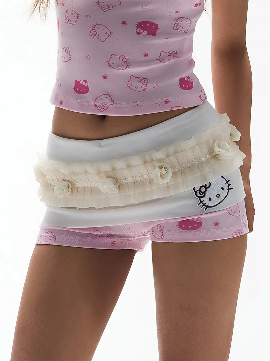 STE | Color-Blocked Kitty Print Shorts
