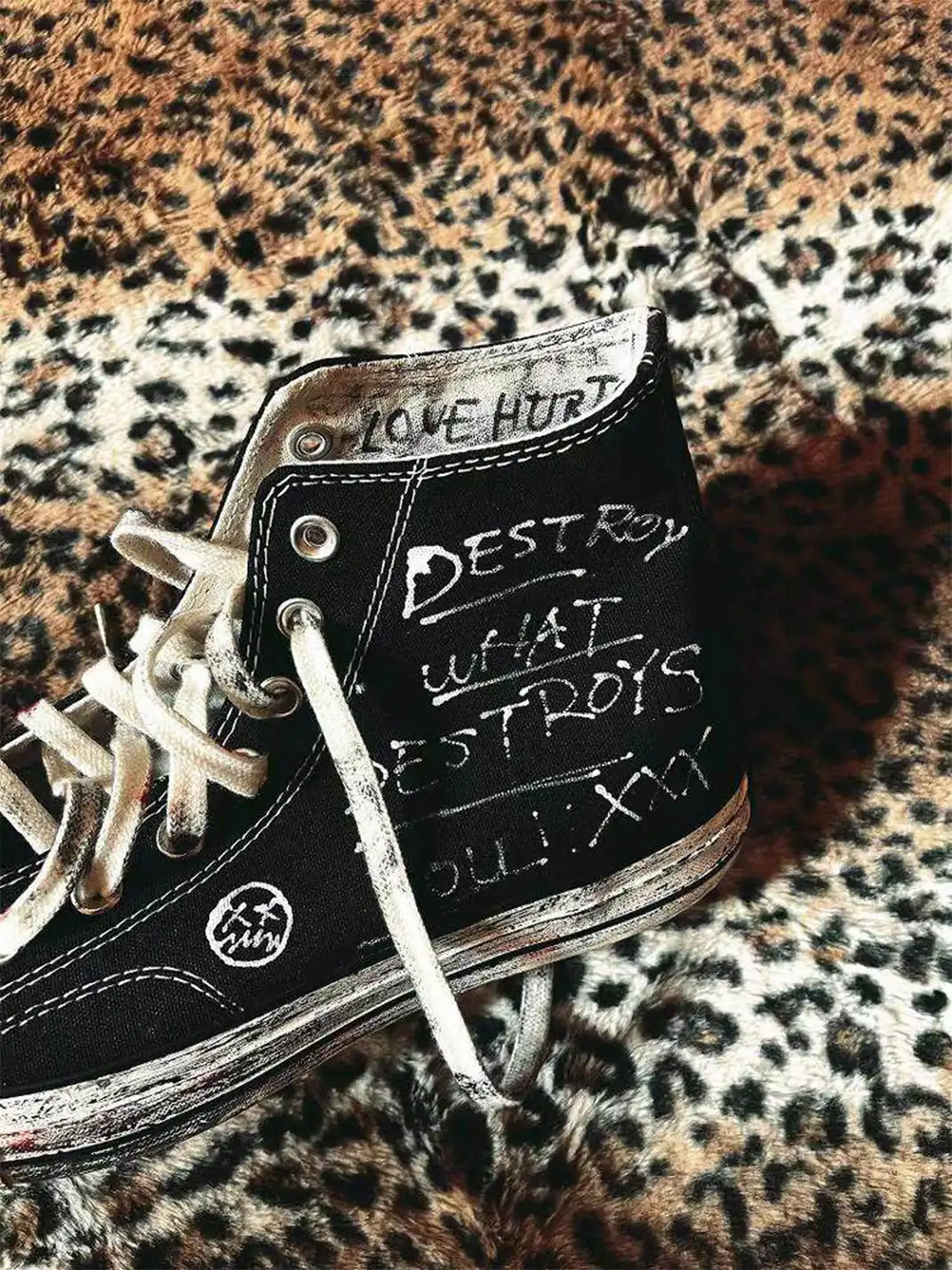 BIZZCUT | Graffiti High-Top Canvas Shoes
