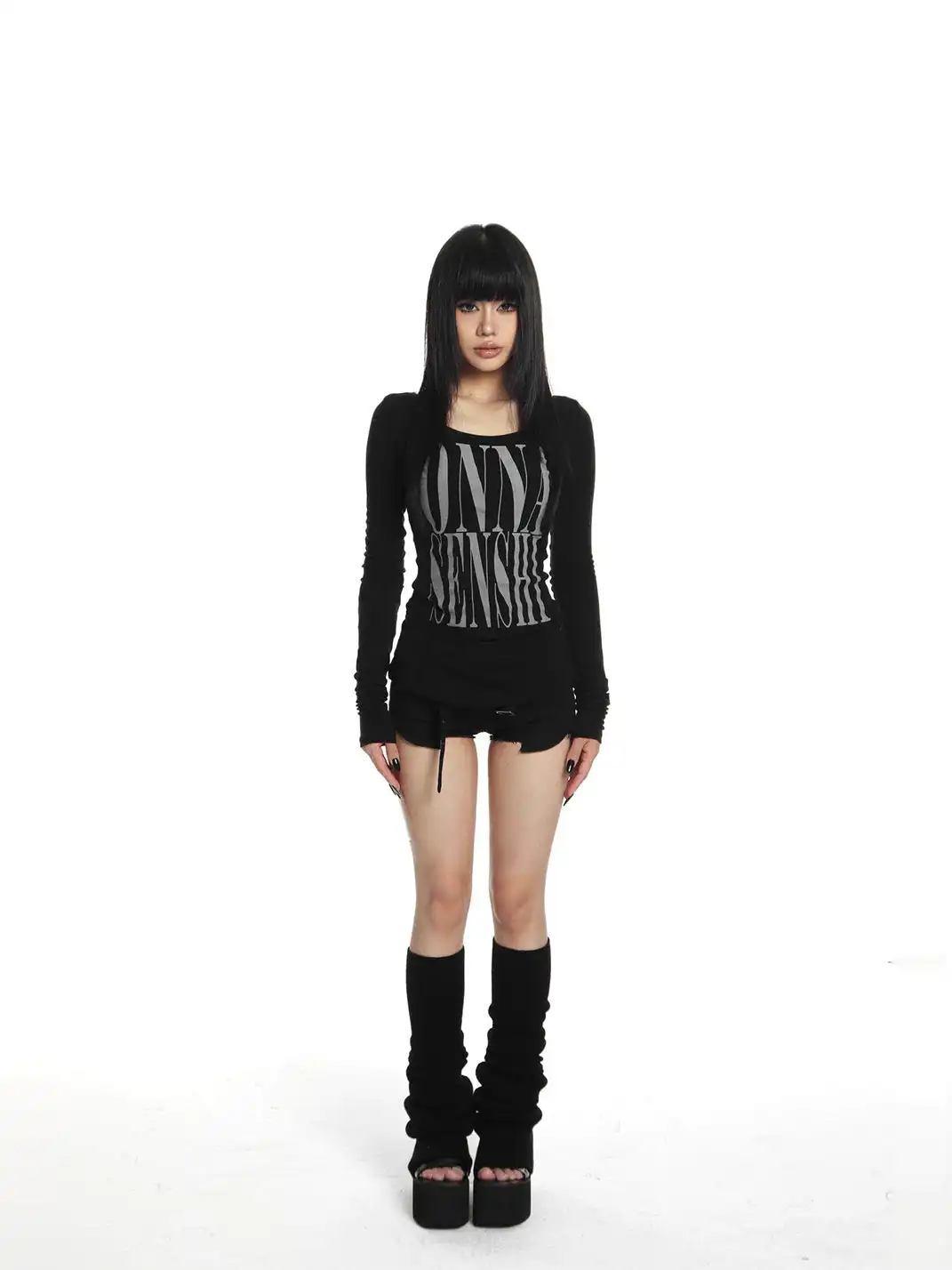 ONNASENSHI | Printed Long-Sleeved