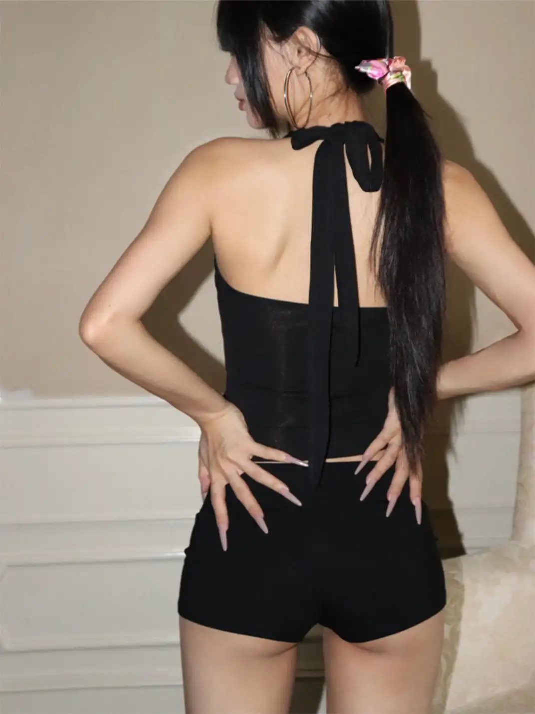 ONNASENSHI | Low-Rise Elastic Waist Shorts