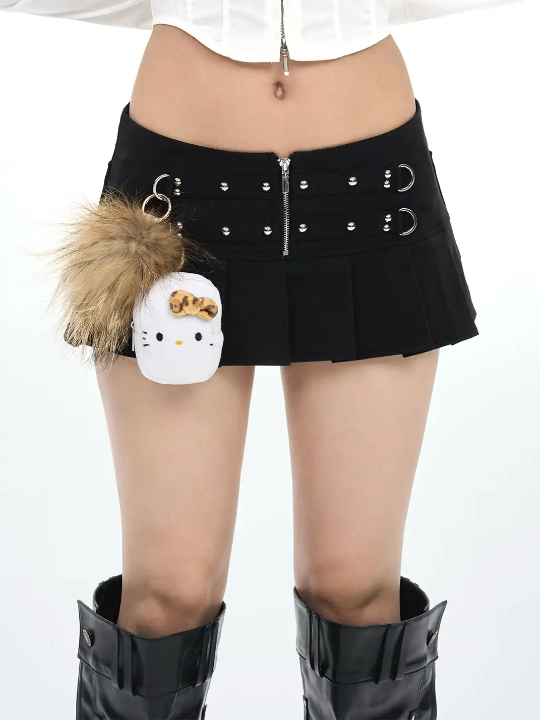 ONNASENSHI | Rivet-Decorated Zipper Pleated Skirt