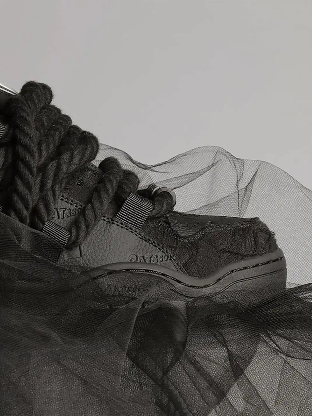 Catsofa | Destructive Lace Dreadlocks Skate Shoes