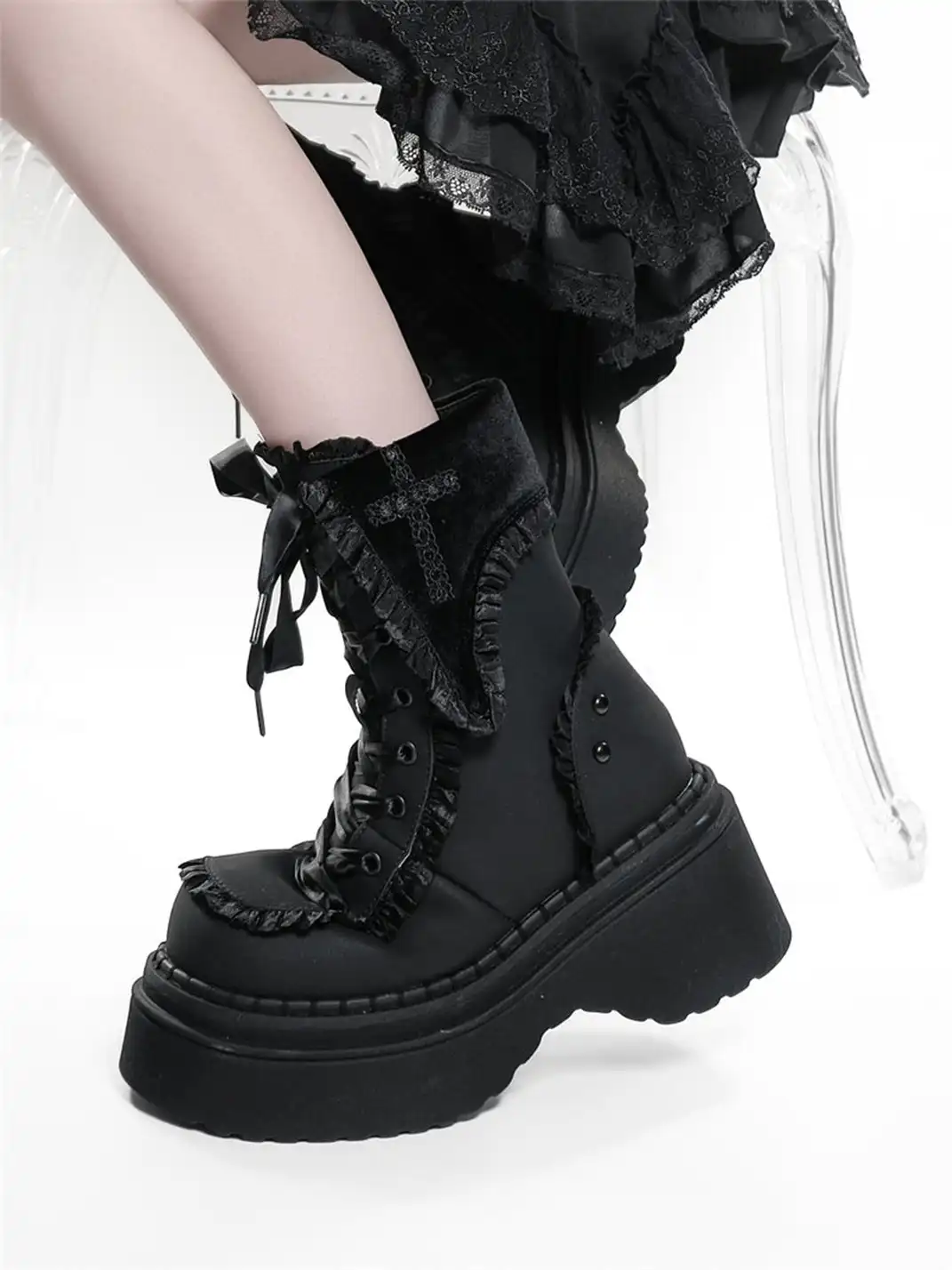GURURU | Cross-Shaped Round Toe Platform Ankle Boots