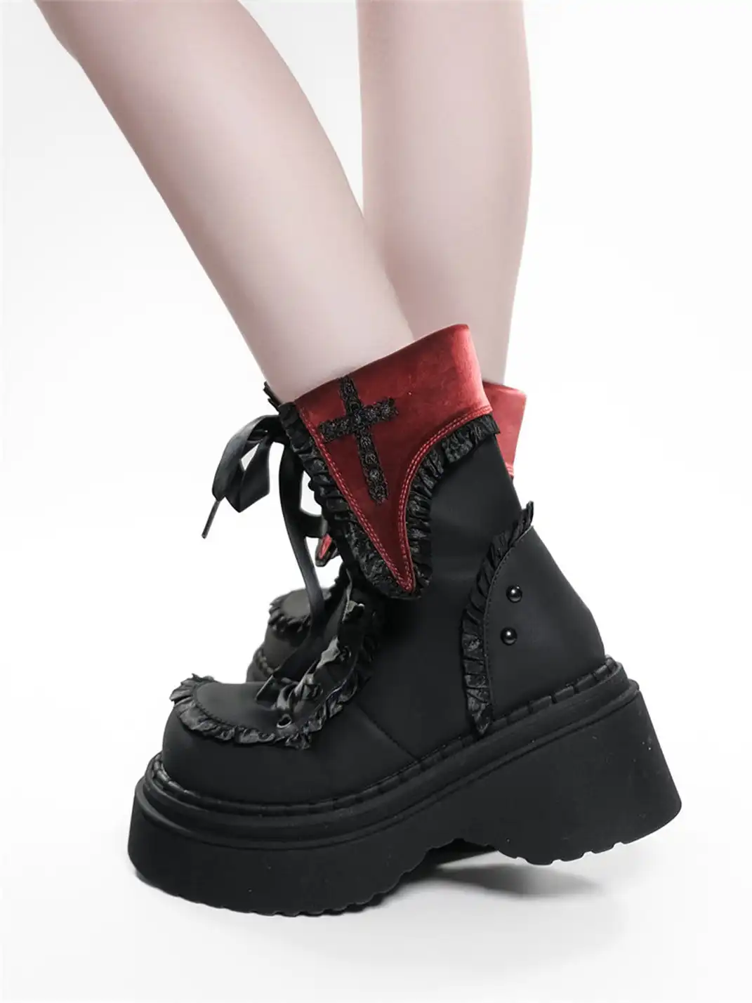 GURURU | Cross-Shaped Round Toe Platform Ankle Boots
