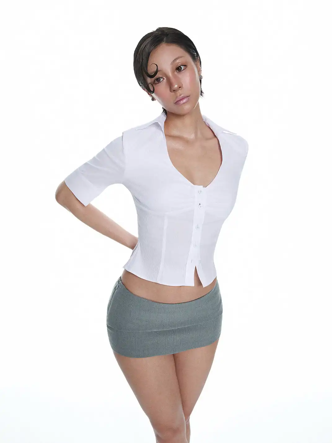 LIAN | White Fitted Short-Sleeved Shirt