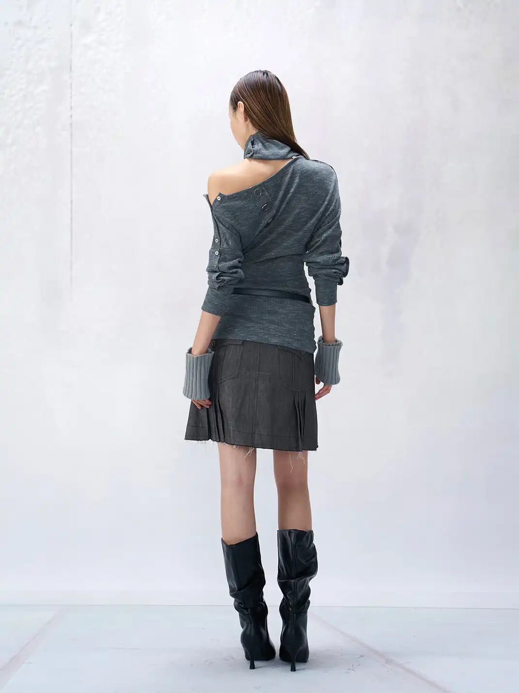 Flowers birds Market | Button-Up Pleated Cut-out Top