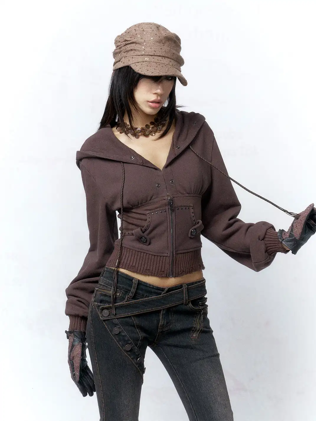 Flowers birds Market | Raccoon Fur V-Neck Fitted Sweatshirt