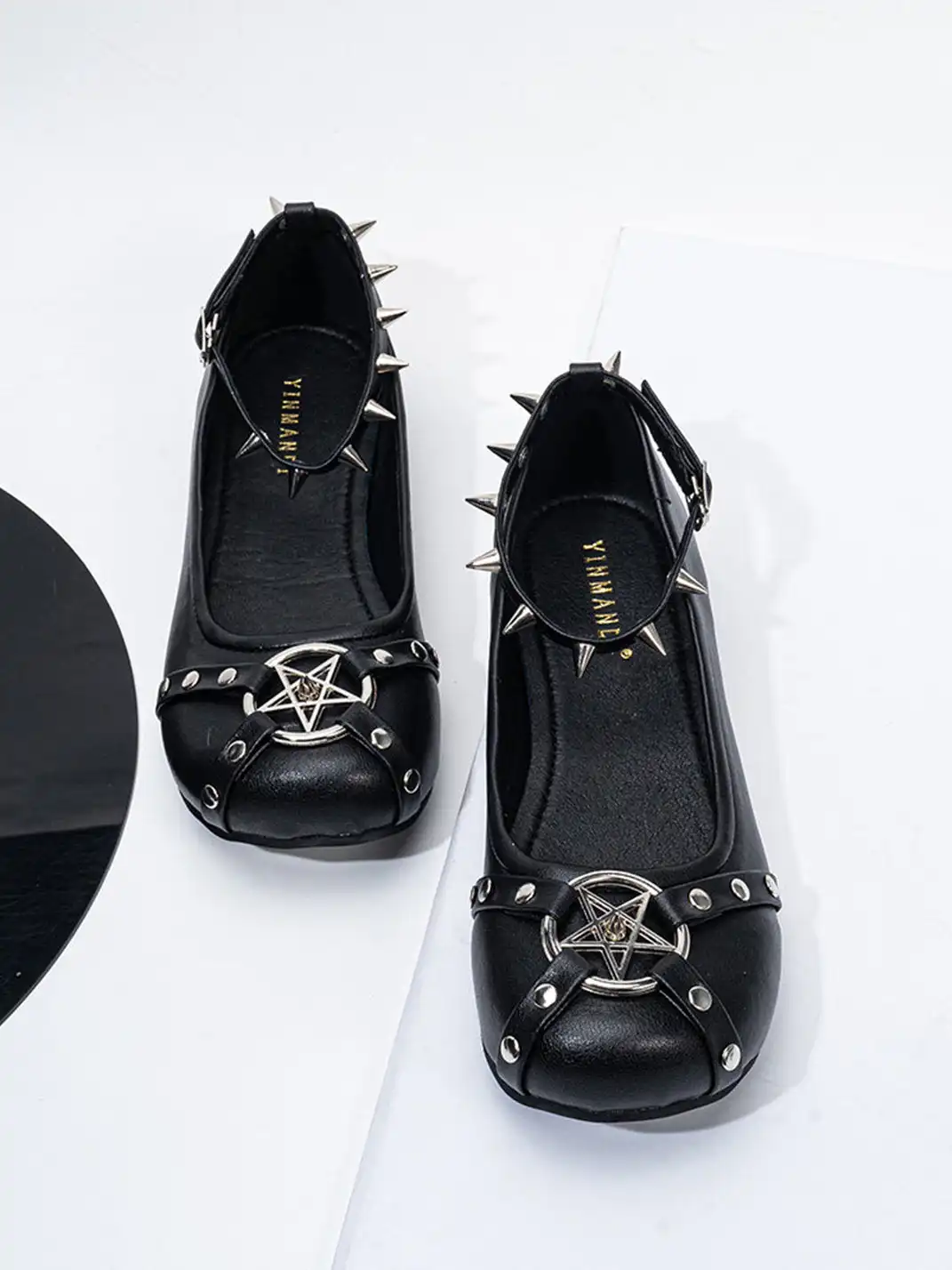 SISTER CURIE | Punk-Style Studded Flats
