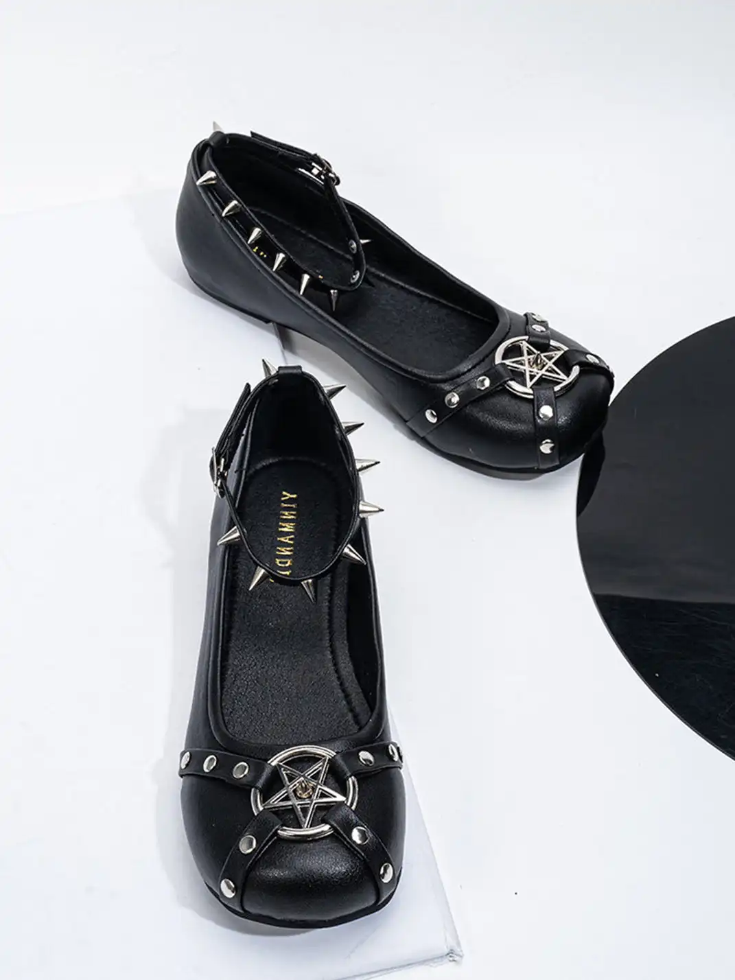 SISTER CURIE | Punk-Style Studded Flats