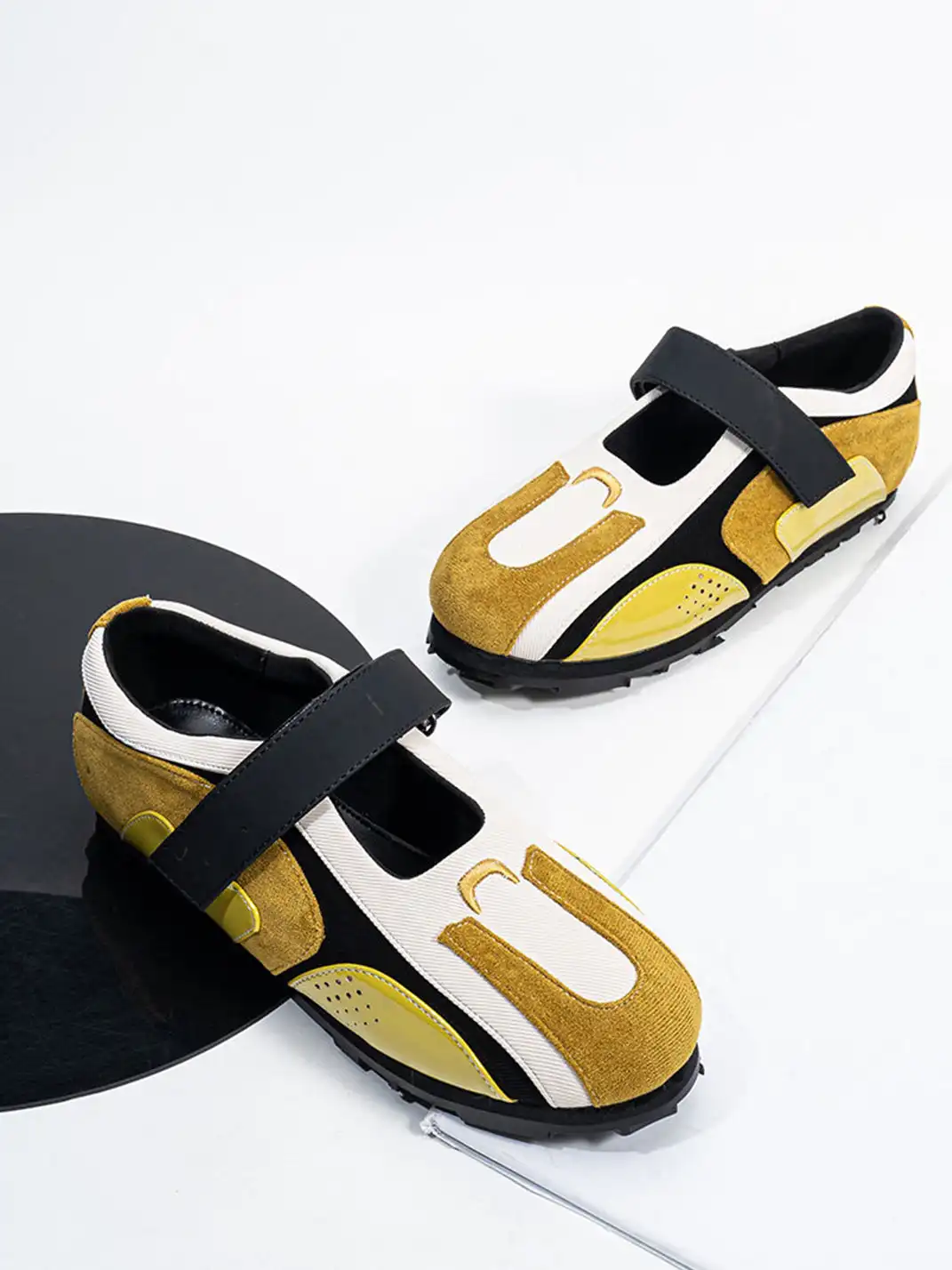SISTER CURIE | Velcro Beaded Ballet Shoes