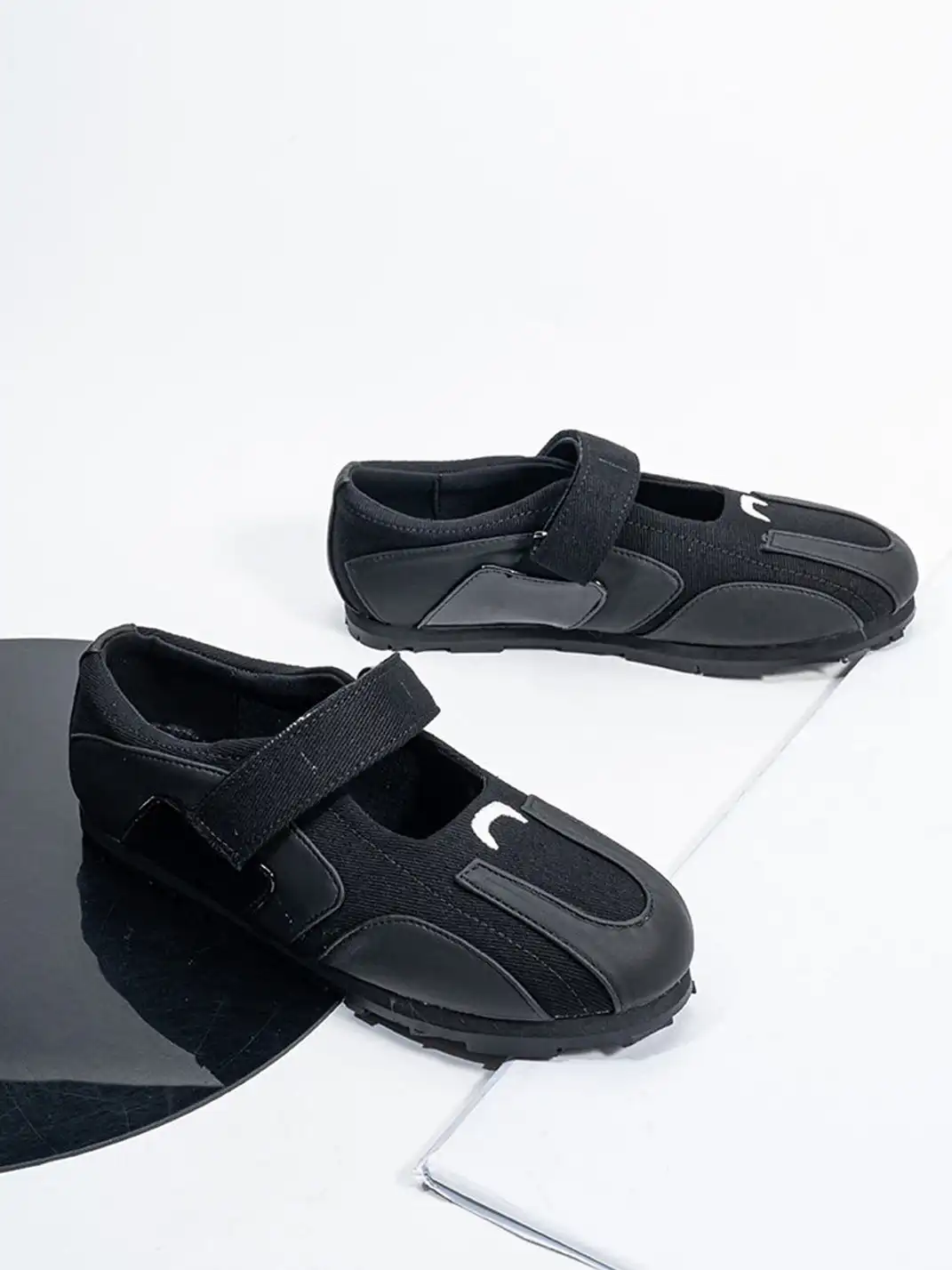 SISTER CURIE | Velcro Beaded Ballet Shoes