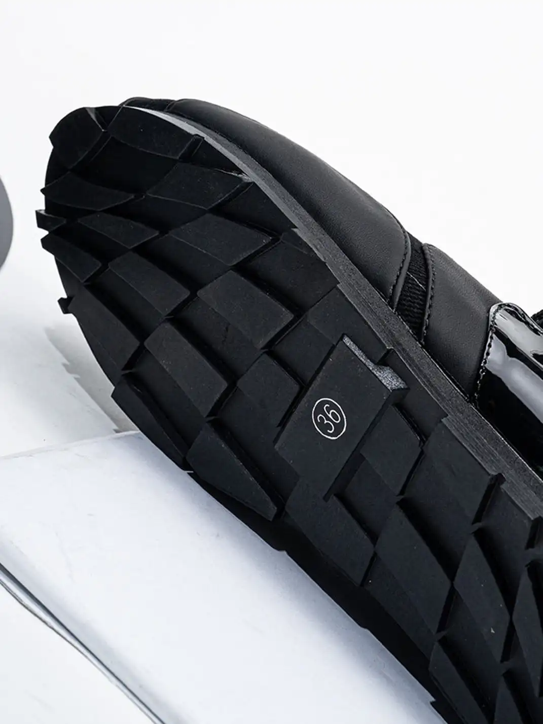 SISTER CURIE | Velcro Beaded Ballet Shoes