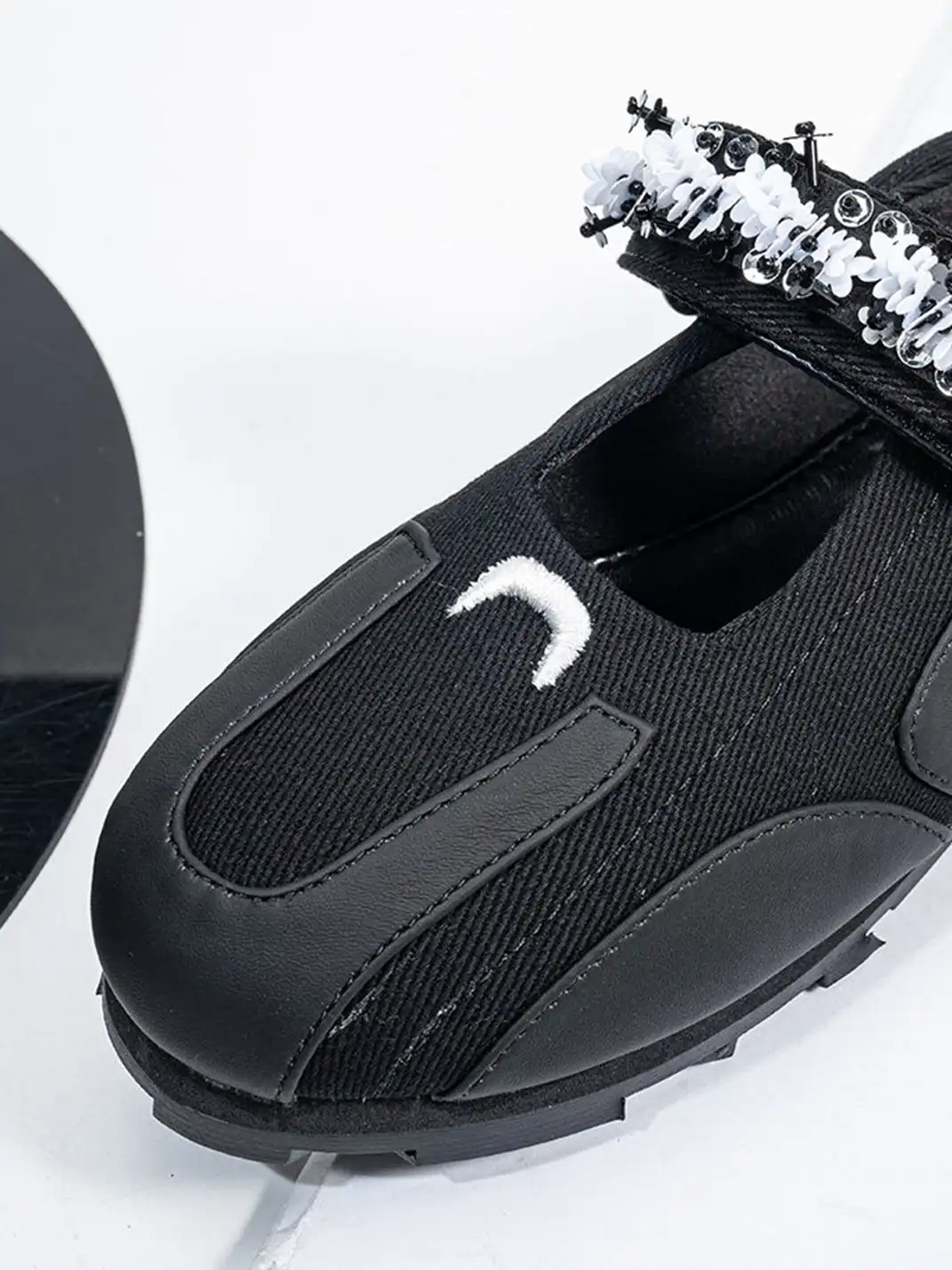 SISTER CURIE | Velcro Beaded Ballet Shoes