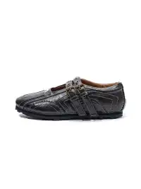 SISTER CURIE | Shallow-Cut Studded Buckle Flat Shoes
