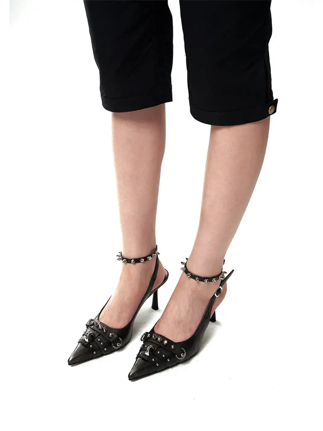 Arcadiagyal | Distressed Low-Cut High Heels