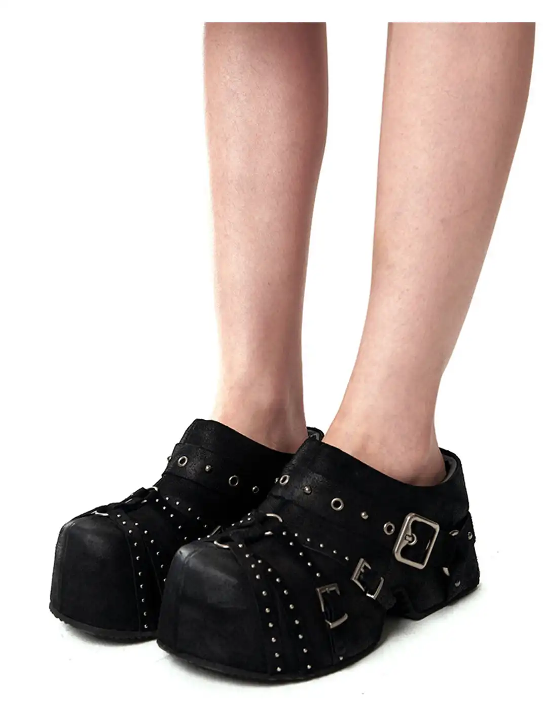 Arcadiagyal | Strappy Rivet Closed-Toe Slippers