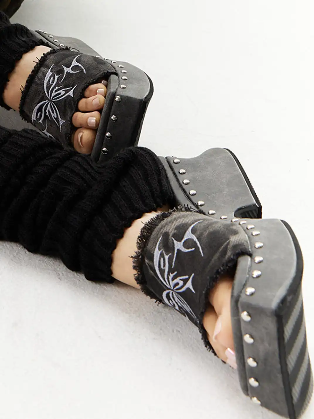 Arcadiagyal | Frayed Butterfly Sandals