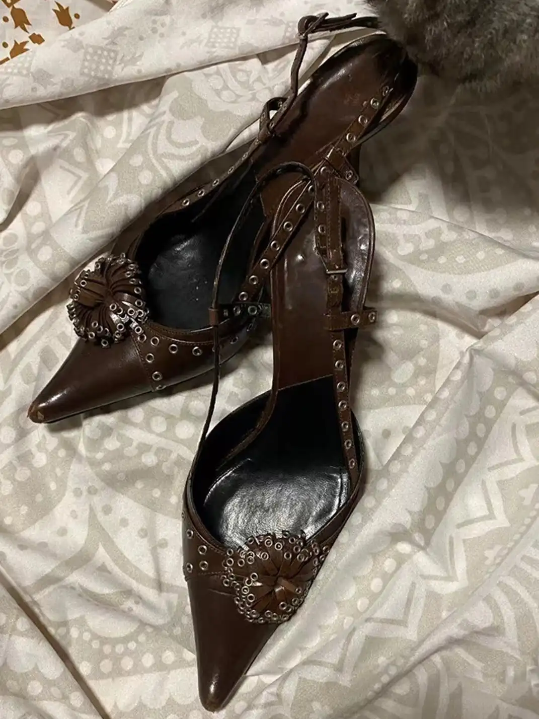 9HAO | Studded Pointed-Toe High-Heeled Sandals