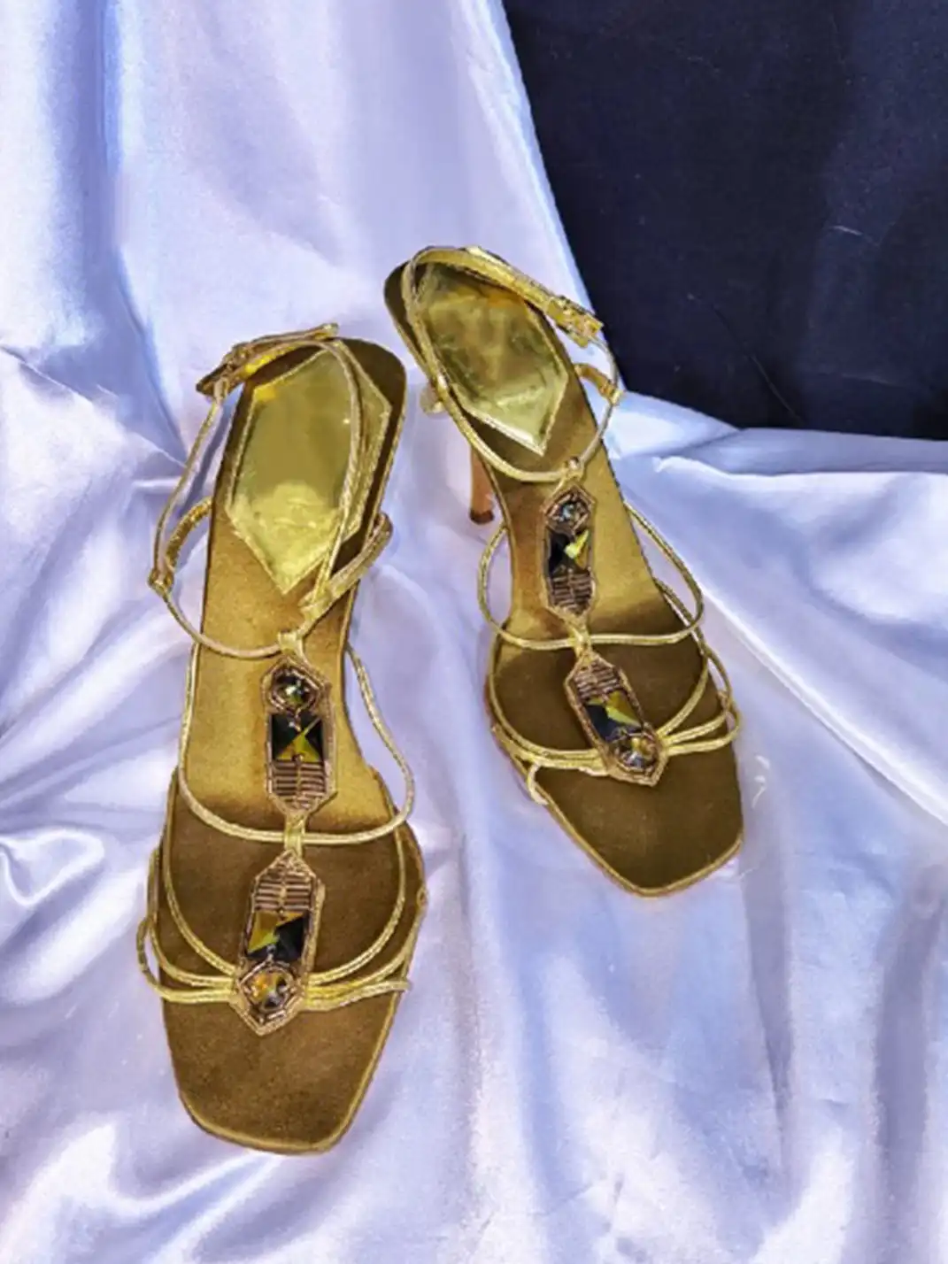 9HAO | Square-Toe Open-Toe Rhinestone Lace-Up Sandals