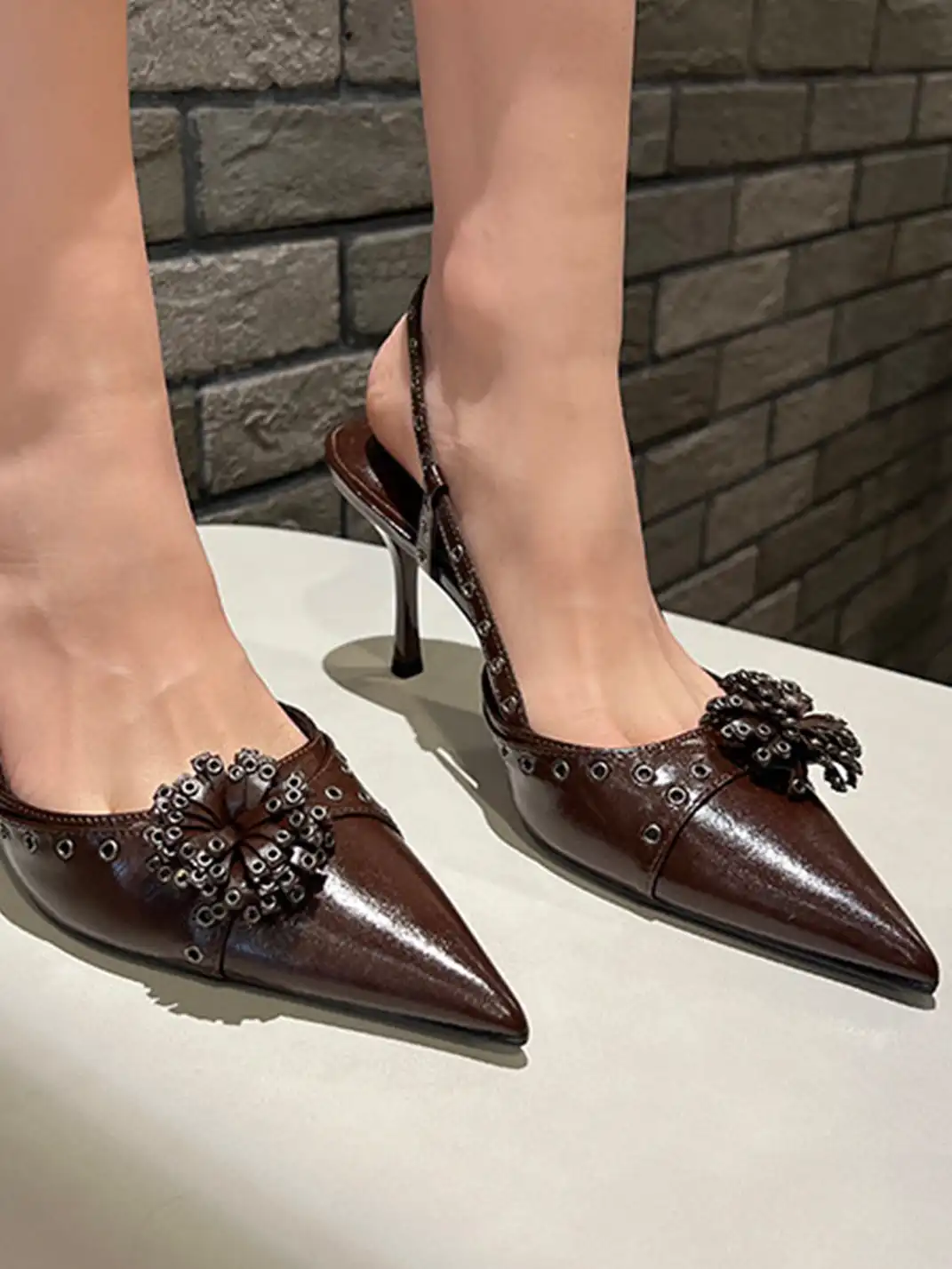 9HAO | Pointed-Toe Low-Cut High-Heeled Sandals