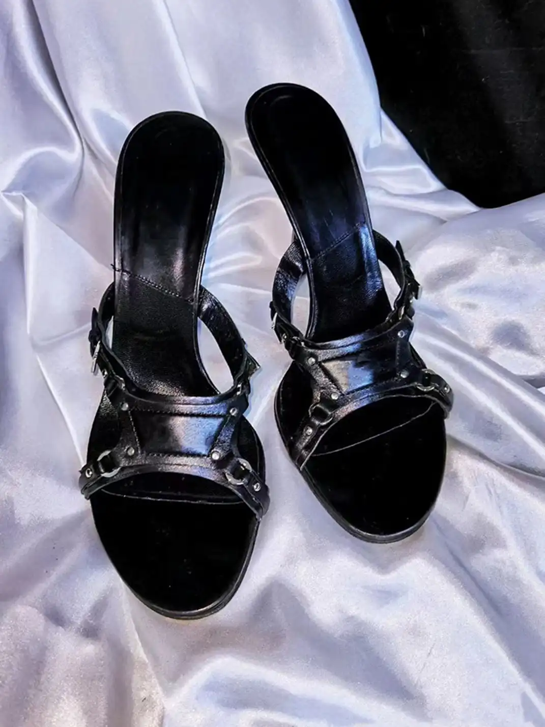9HAO | Open-Toe Cross-Strap High-Heeled Sandals