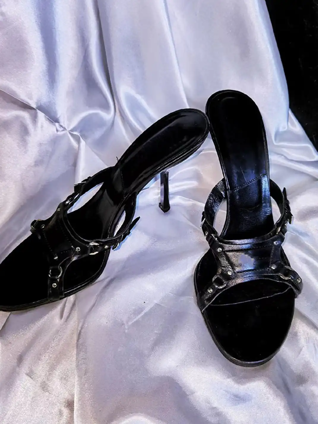 9HAO | Open-Toe Cross-Strap High-Heeled Sandals