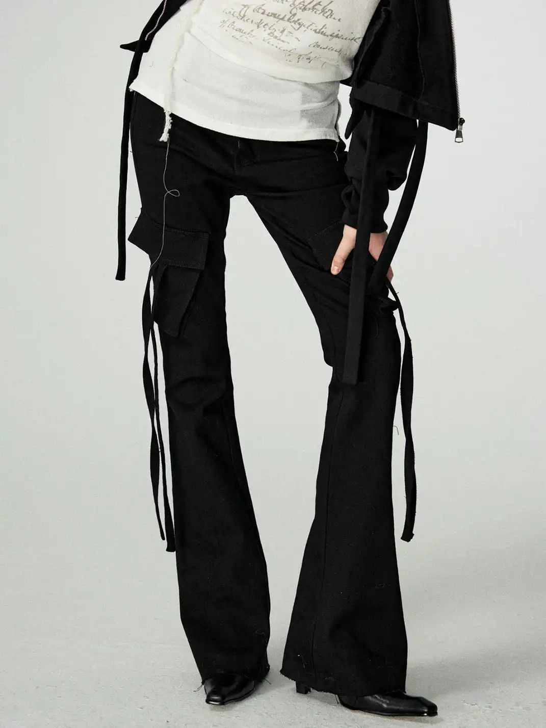 Razorr | Lace-Up Multi-Pocket Flared Jeans