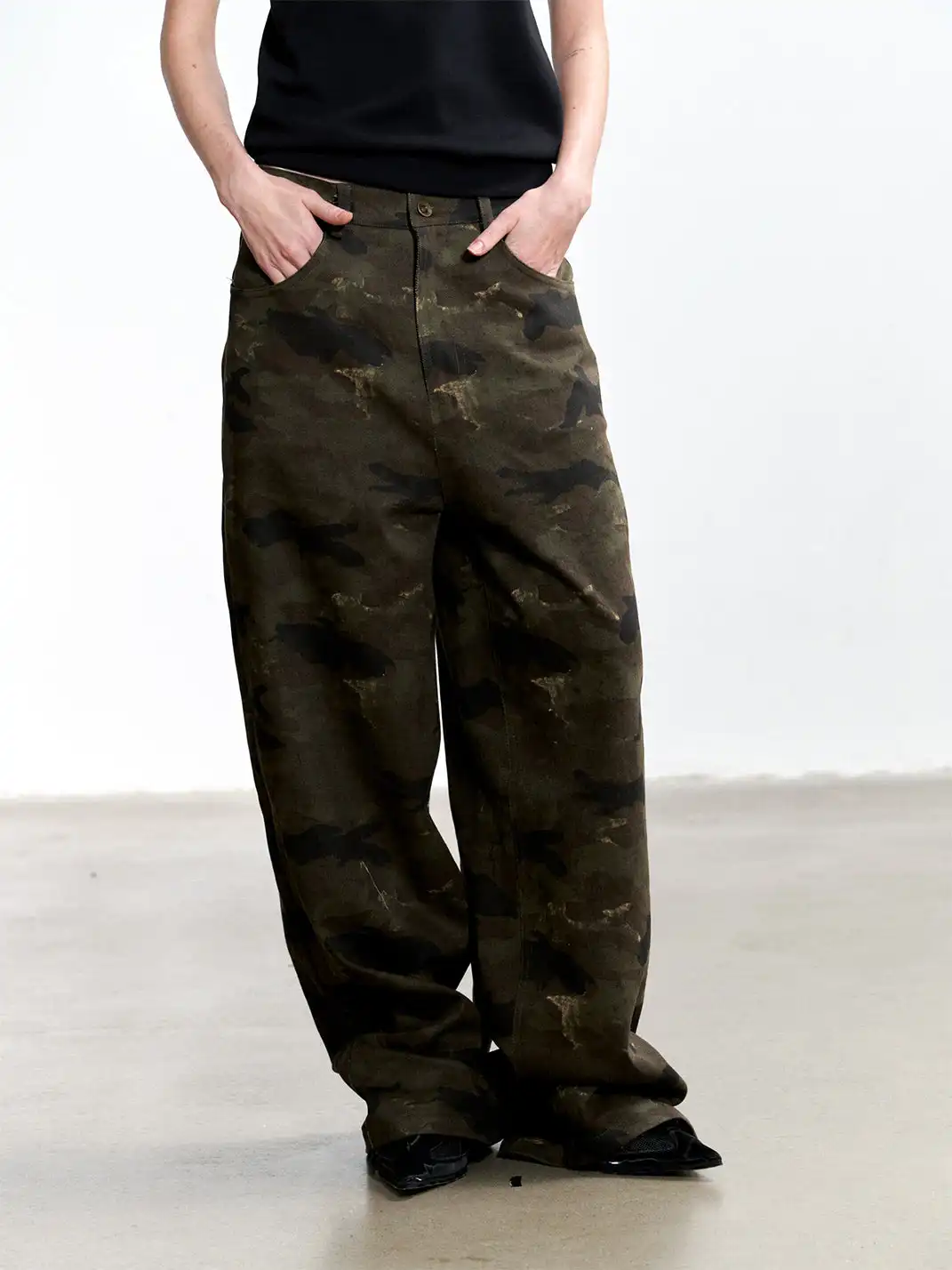 Razorr | Camouflage Wide-Leg Jeans