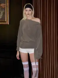 Razorr | Fleece-Feel Off-Shoulder Belted Long-Sleeved Top