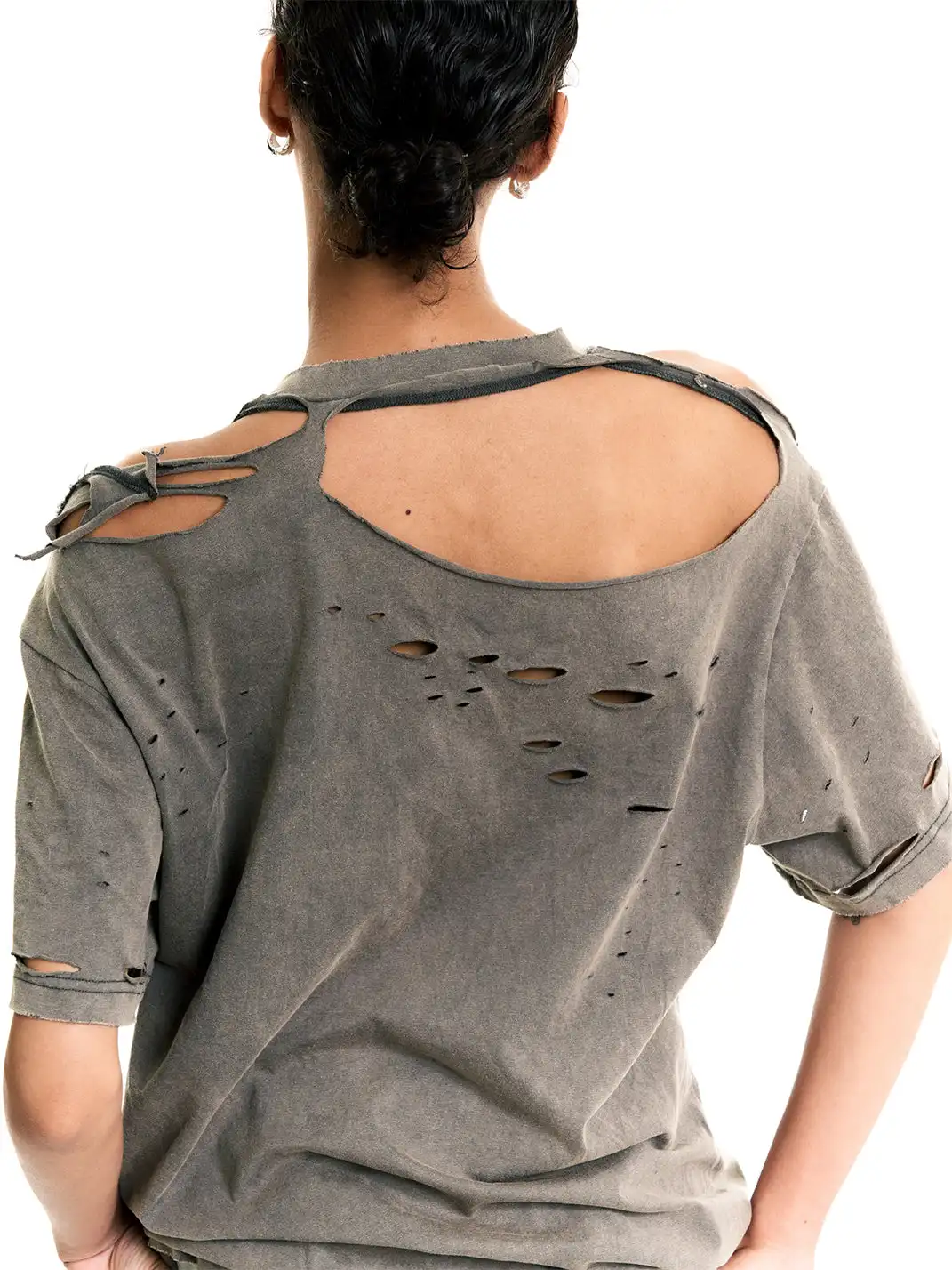 Razorr | Head Print Off-Shoulder Ripped T-Shirt