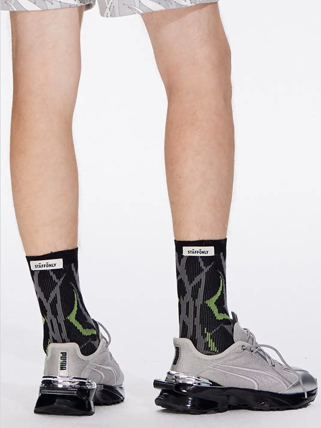 STAFFONLY | Thorn Jacquard Mid-Calf Socks