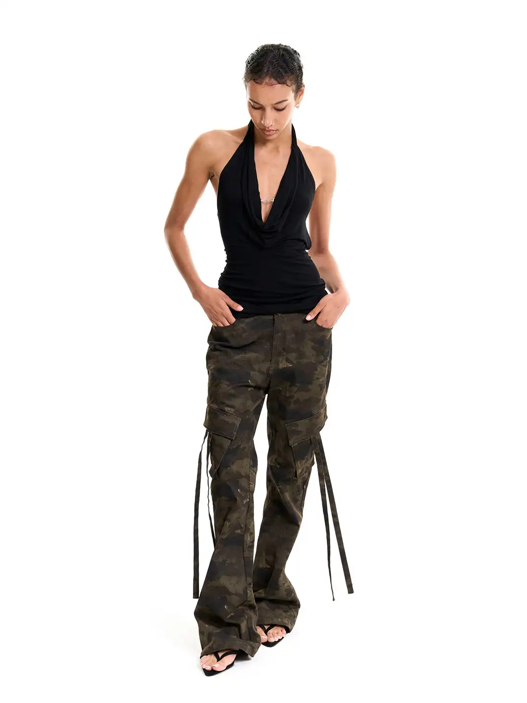 Razorr | Deep V-Neck Backless Halter Top