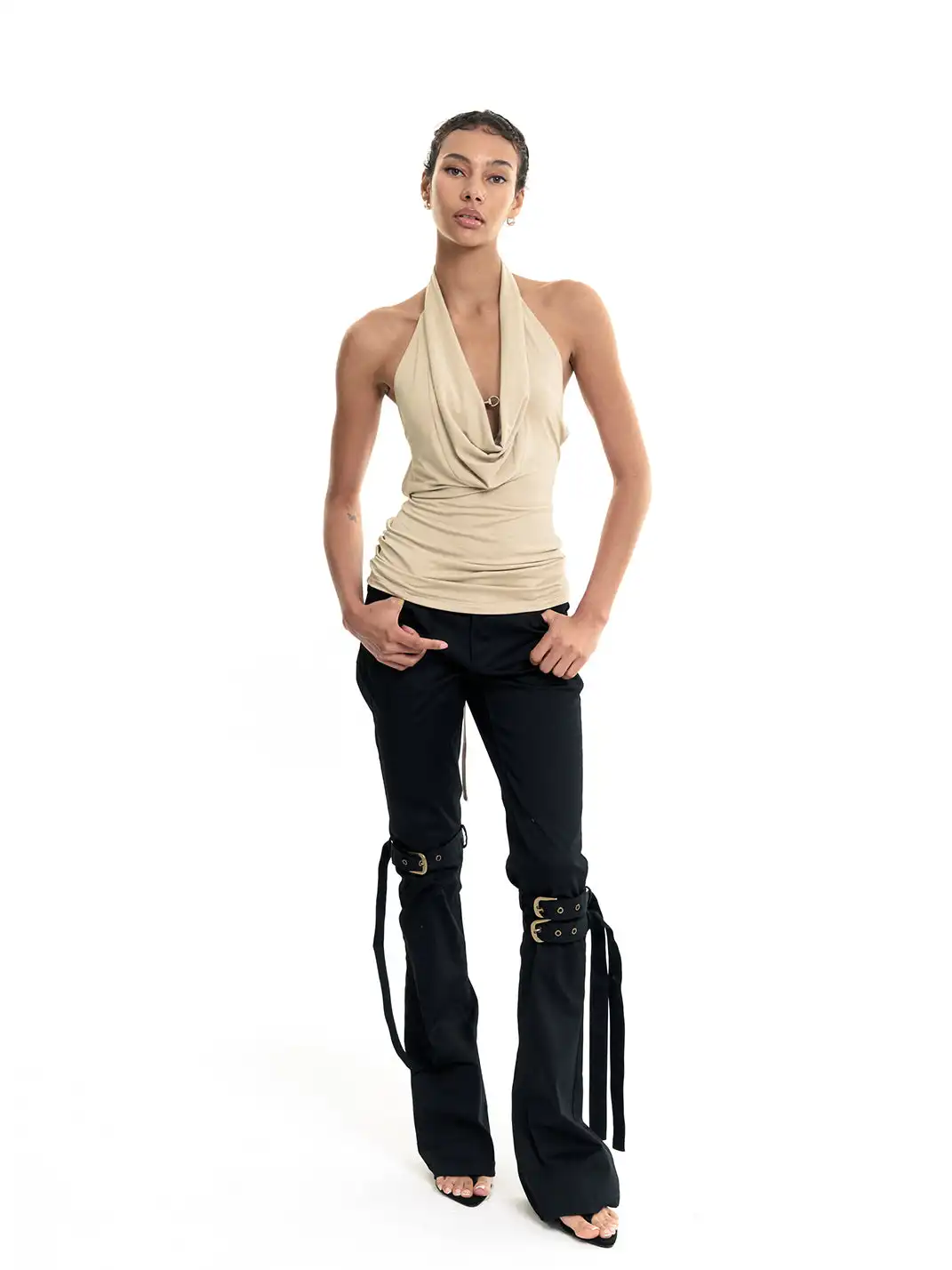 Razorr | Deep V-Neck Backless Halter Top