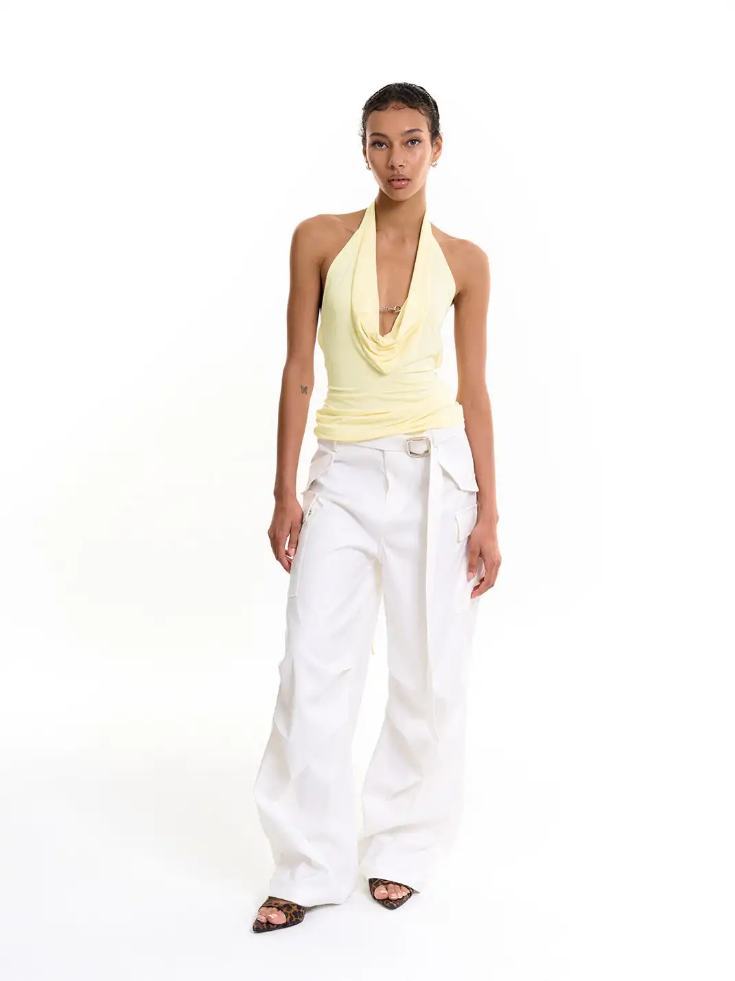 Razorr | Deep V-Neck Backless Halter Top