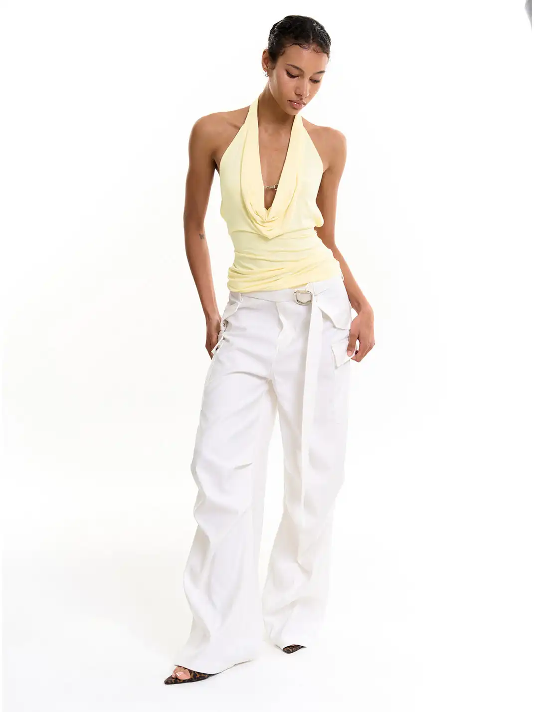 Razorr | Deep V-Neck Backless Halter Top