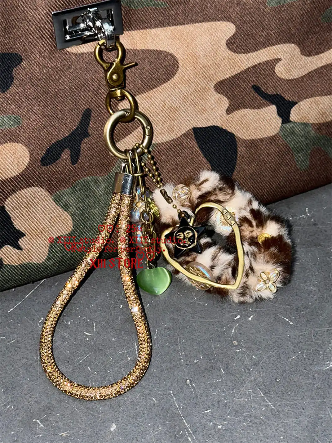 XIII STORE | Plush Heart Pendant