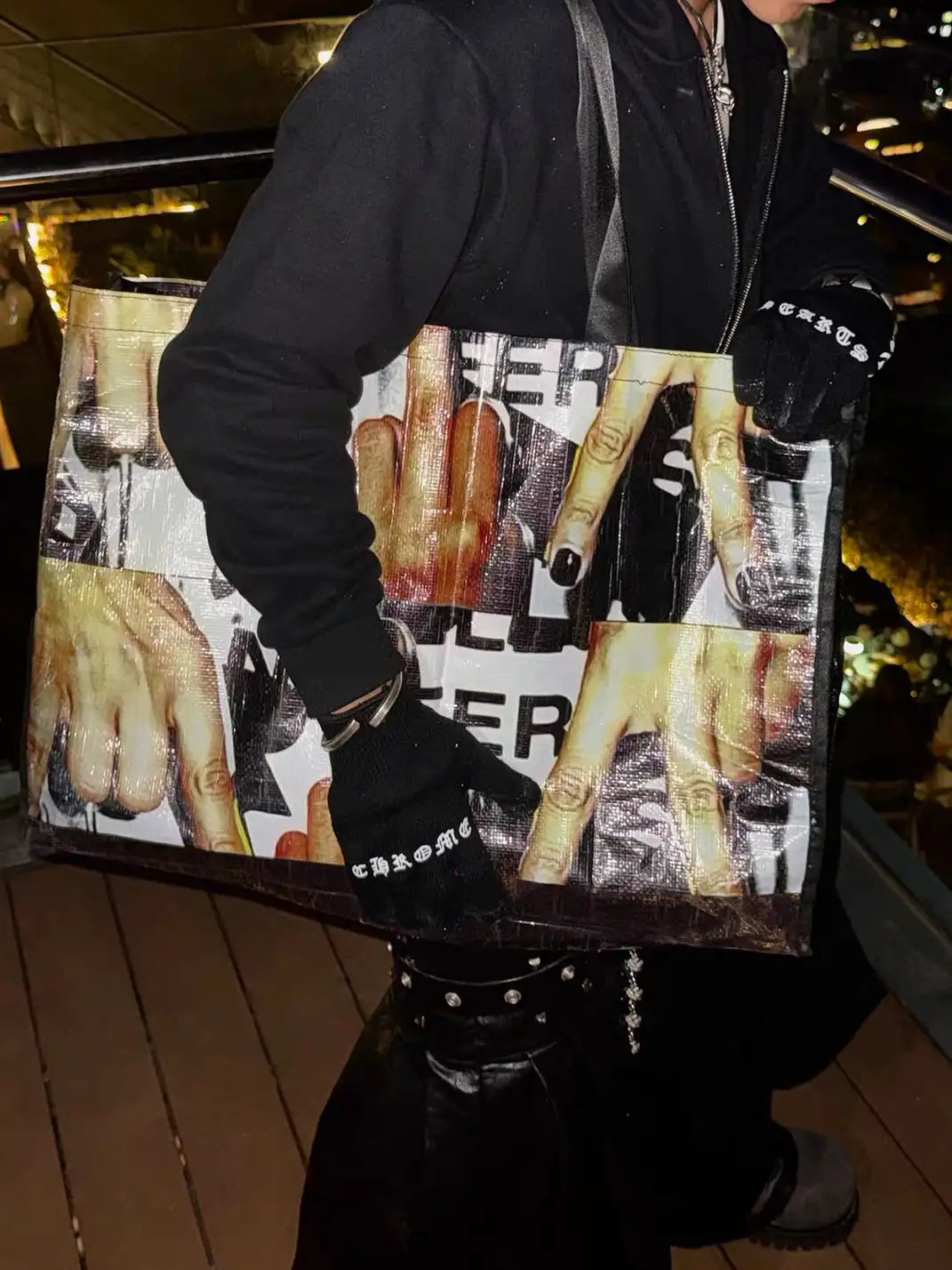 XOXO | Fun Hand Gesture Print Tote Bag