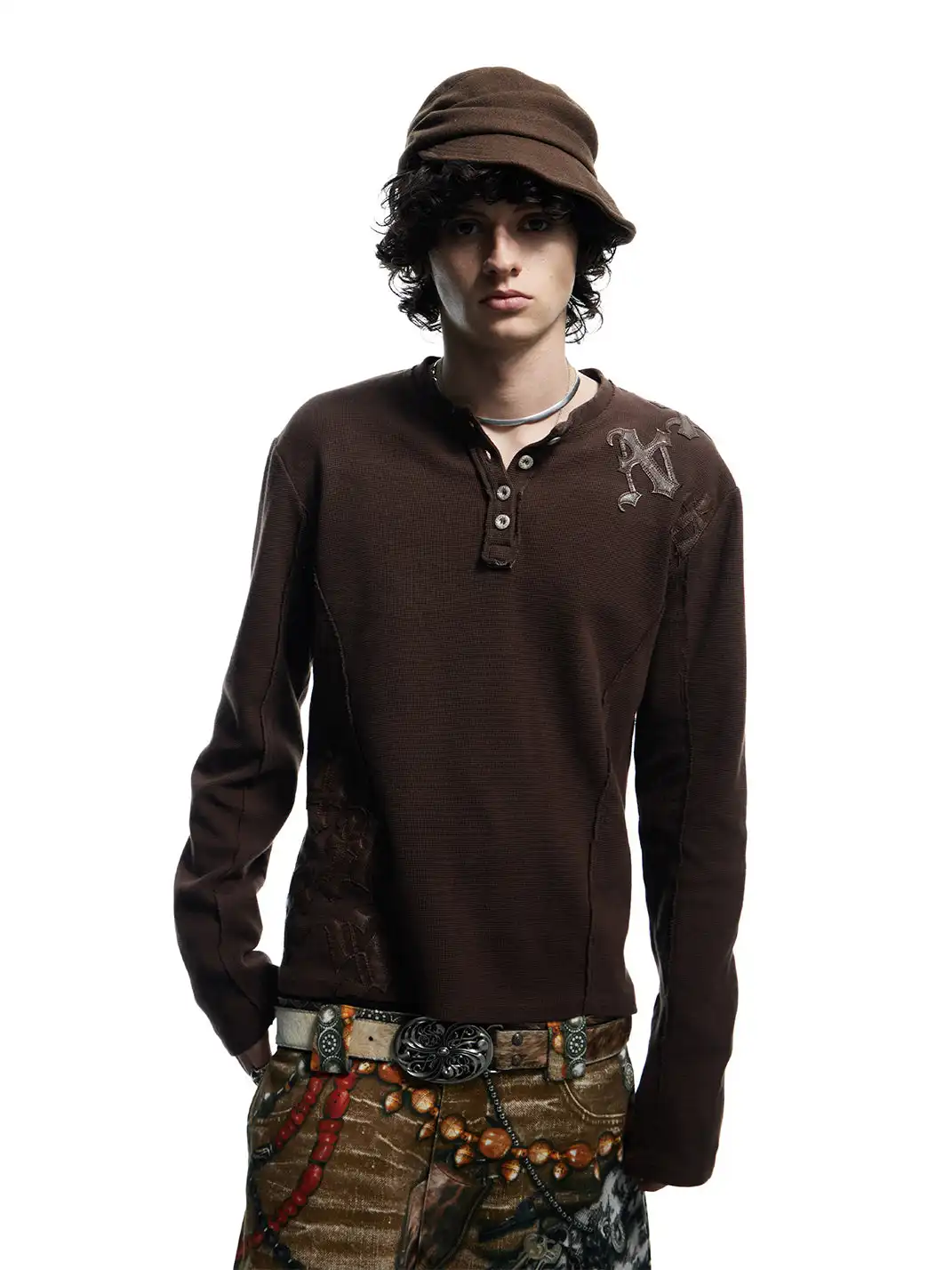DND4DES | Retro Henley Collar Appliqué Long-Sleeve T-Shirt