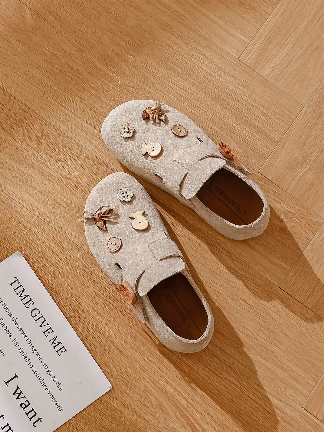 C.BANNER | Retro Button Slip-On Shoes