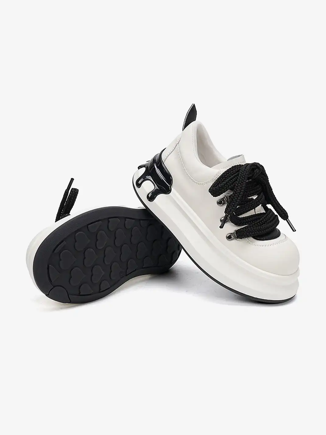 EBLAN | Retro Chunky Sneakers with Melting Sole Accent