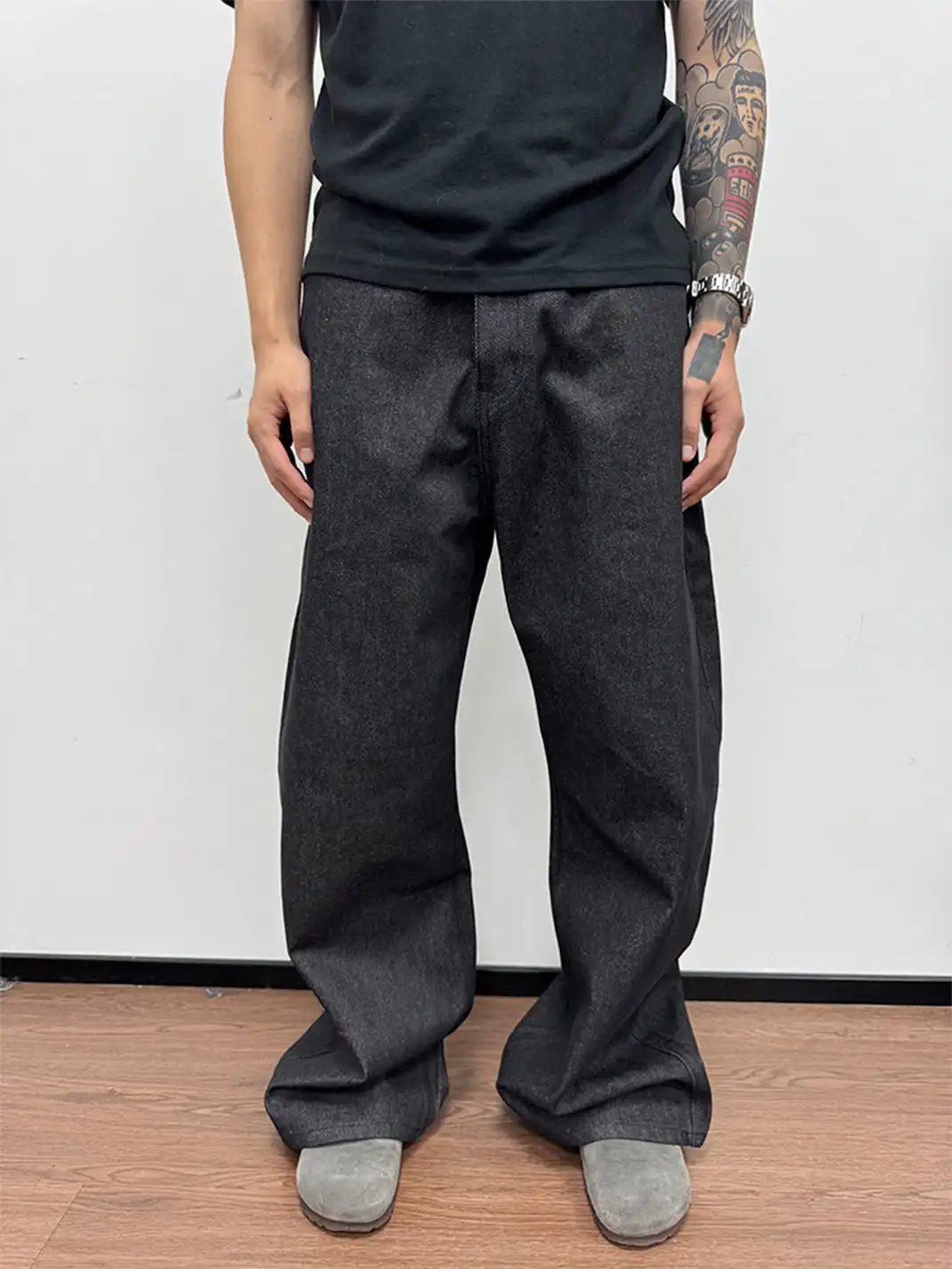 WANNA LAB | Embroidered Raw Denim Jeans