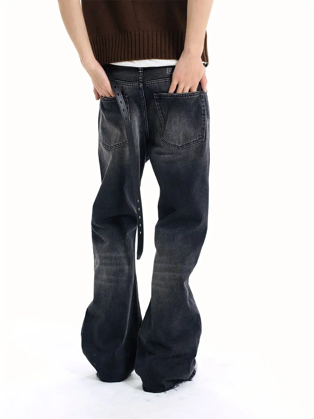 WANNA LAB | Cat Whisker Jeans