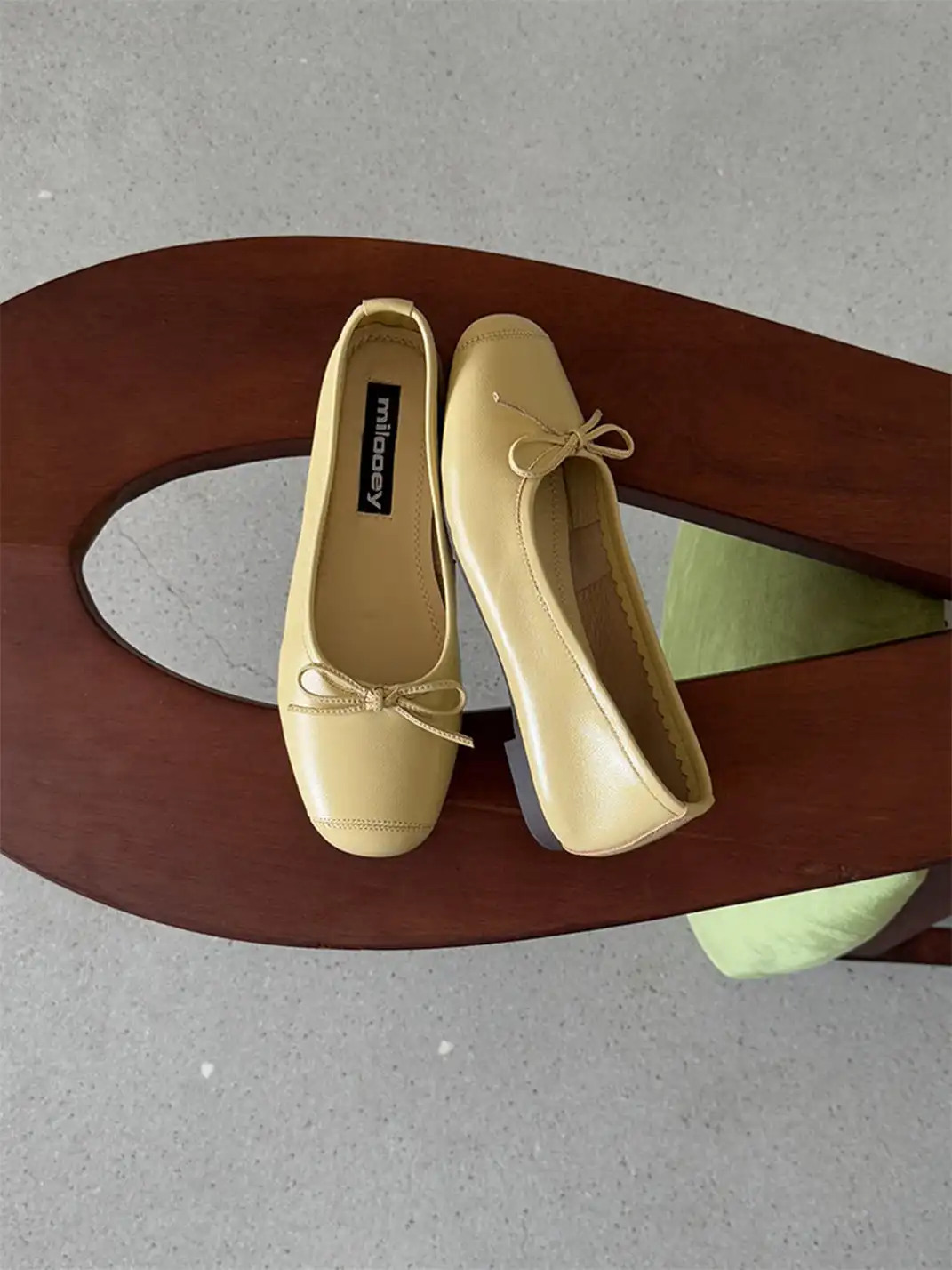MILU | Flat Ballet Flats With Bows