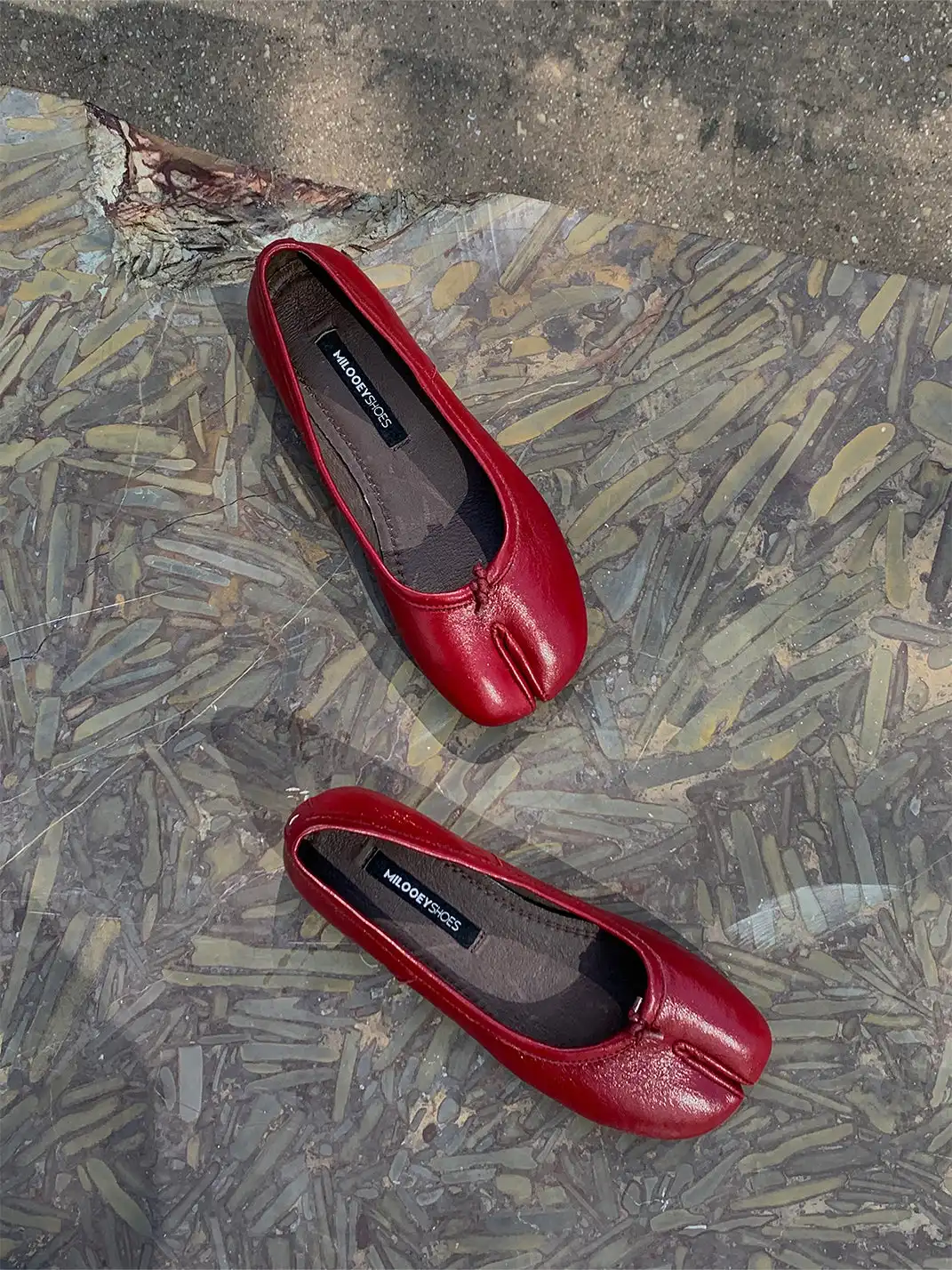 MILU | Genuine Leather Soft-Soled Split-Toe Flats