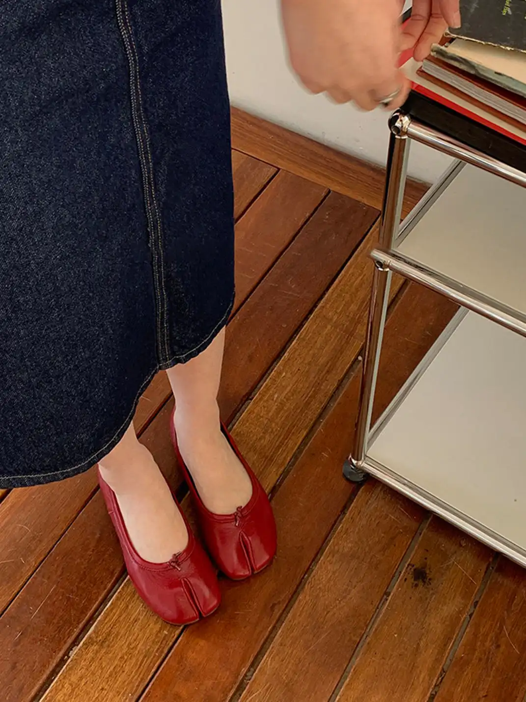 MILU | Genuine Leather Soft-Soled Split-Toe Flats