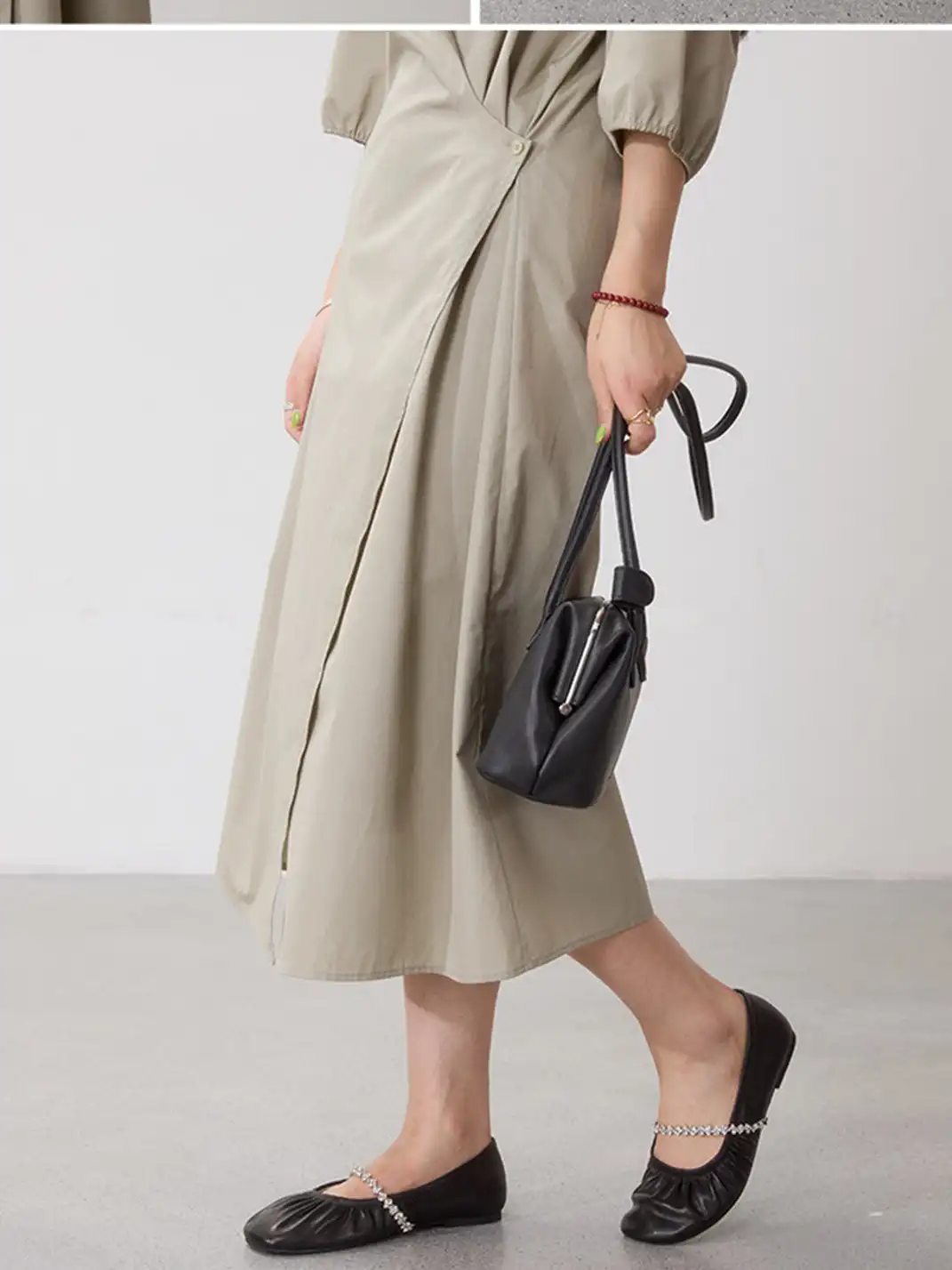 MILU | Ballet Flats With A Single Strap And Rhinestone Chain