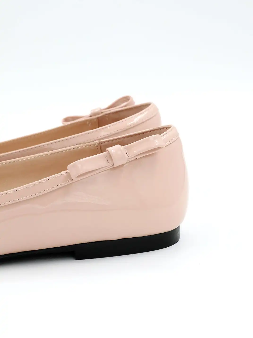 ElegiFemme | Round-Toe Heart-Shaped Ballet Shoes