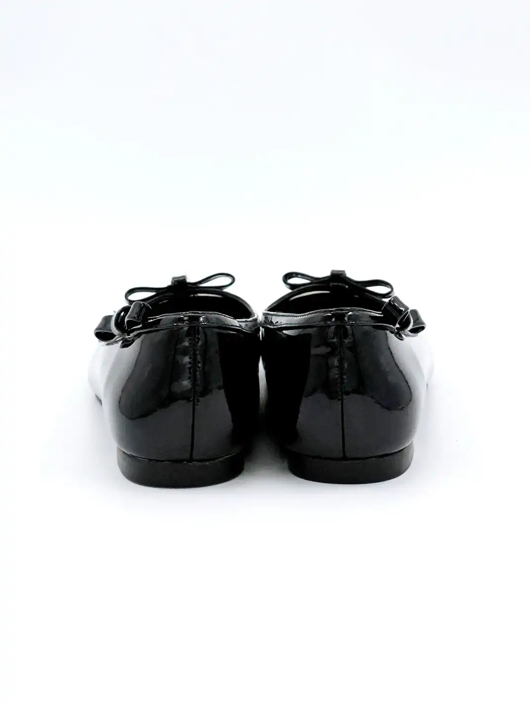 ElegiFemme | Round-Toe Heart-Shaped Ballet Shoes