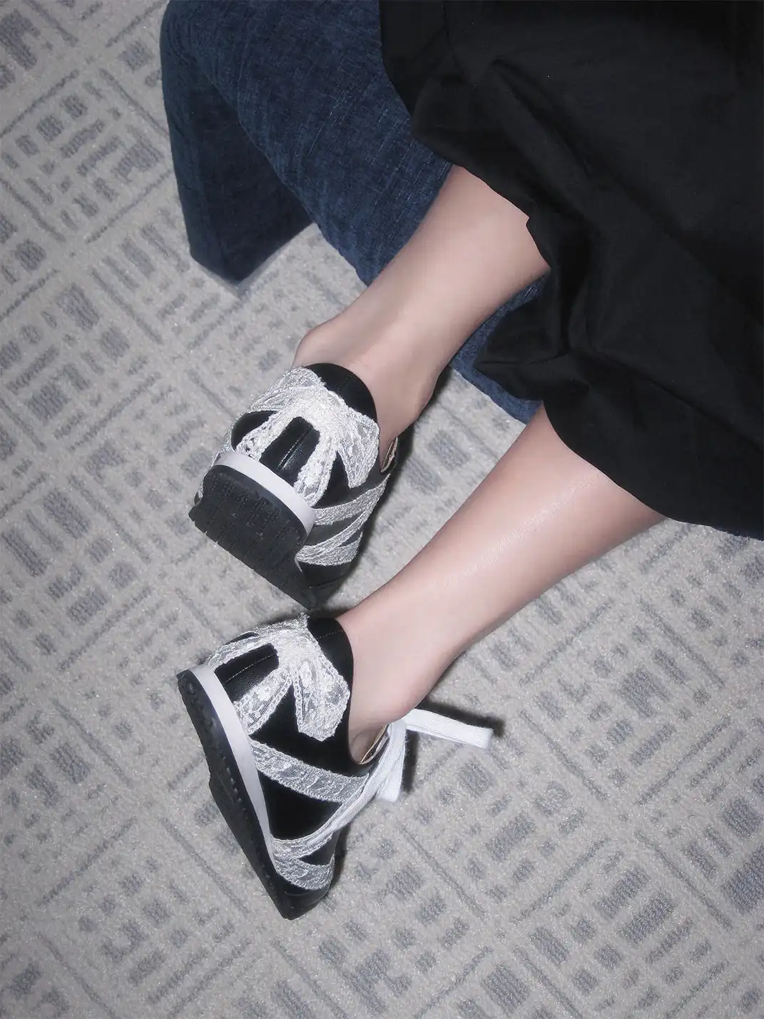 ElegiFemme | Leather Low-Top Sneakers with Floral Lace Trim
