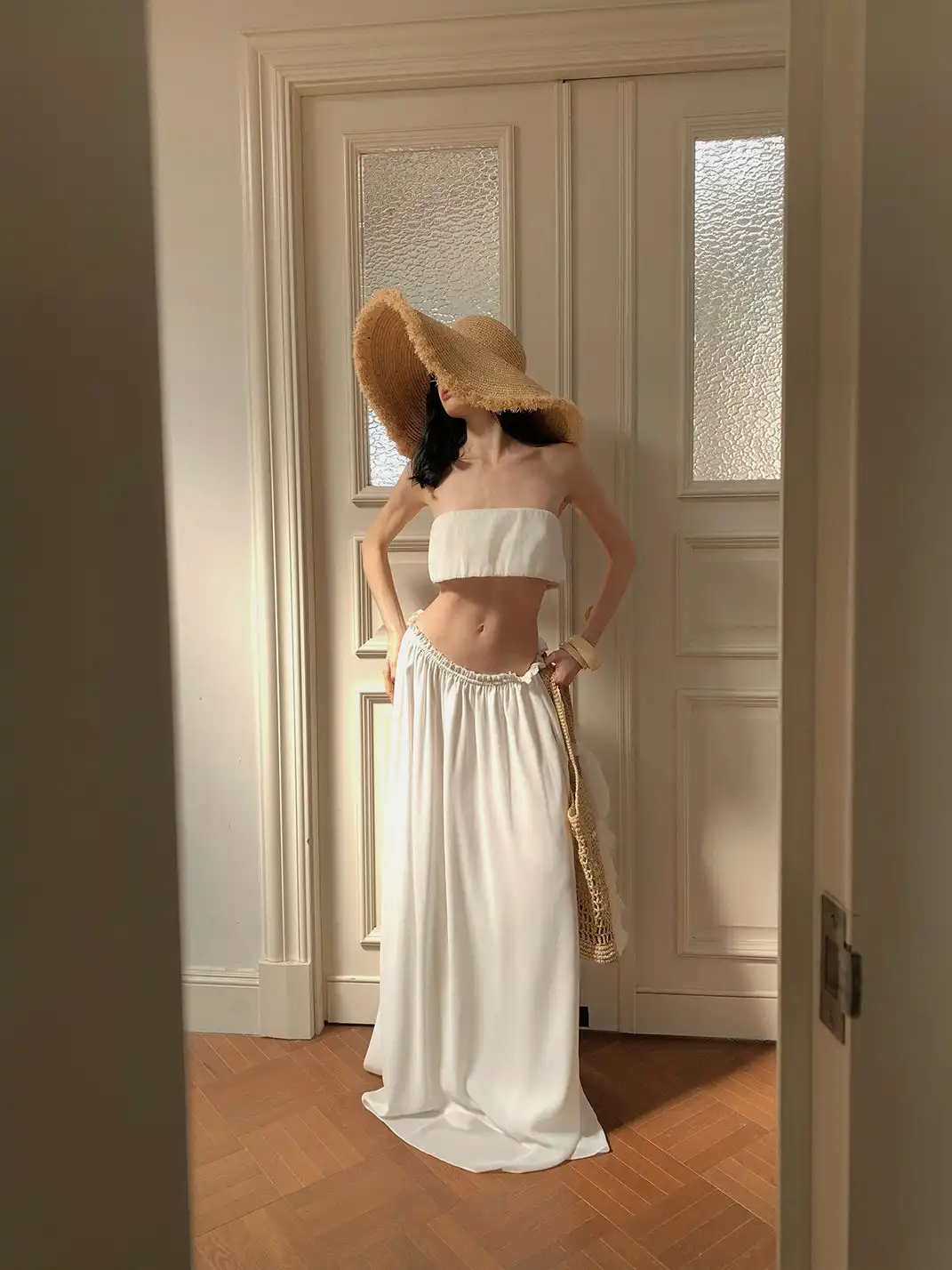 0122stepll | Strapless Skirt Suit